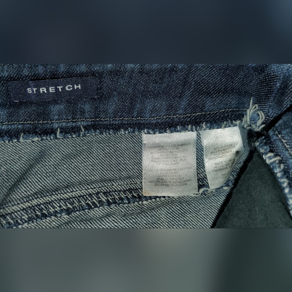Jones New York Signature Stretch Blue Jeans, Size 8 - Picture 3 of 8